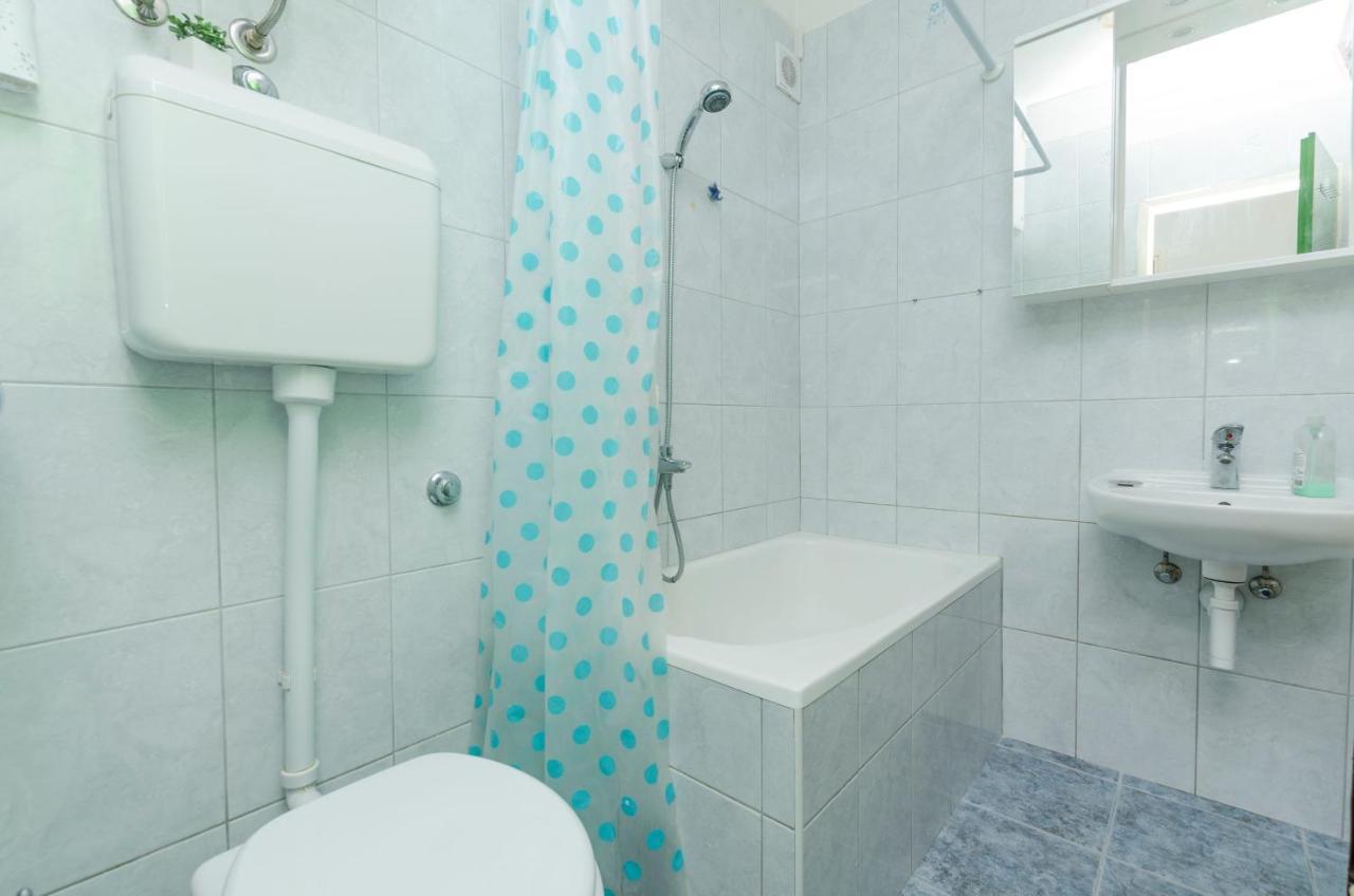 פרימוסטן Apartments Dasa מראה חיצוני תמונה
